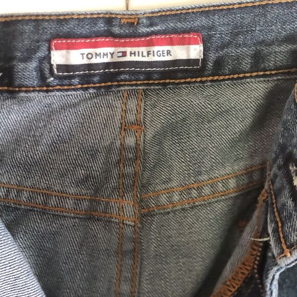 Tommy Hilfiger Men's 40-34 Classic Straight Leg Blue Cotton Denim Jeans - Picture 7 of 16